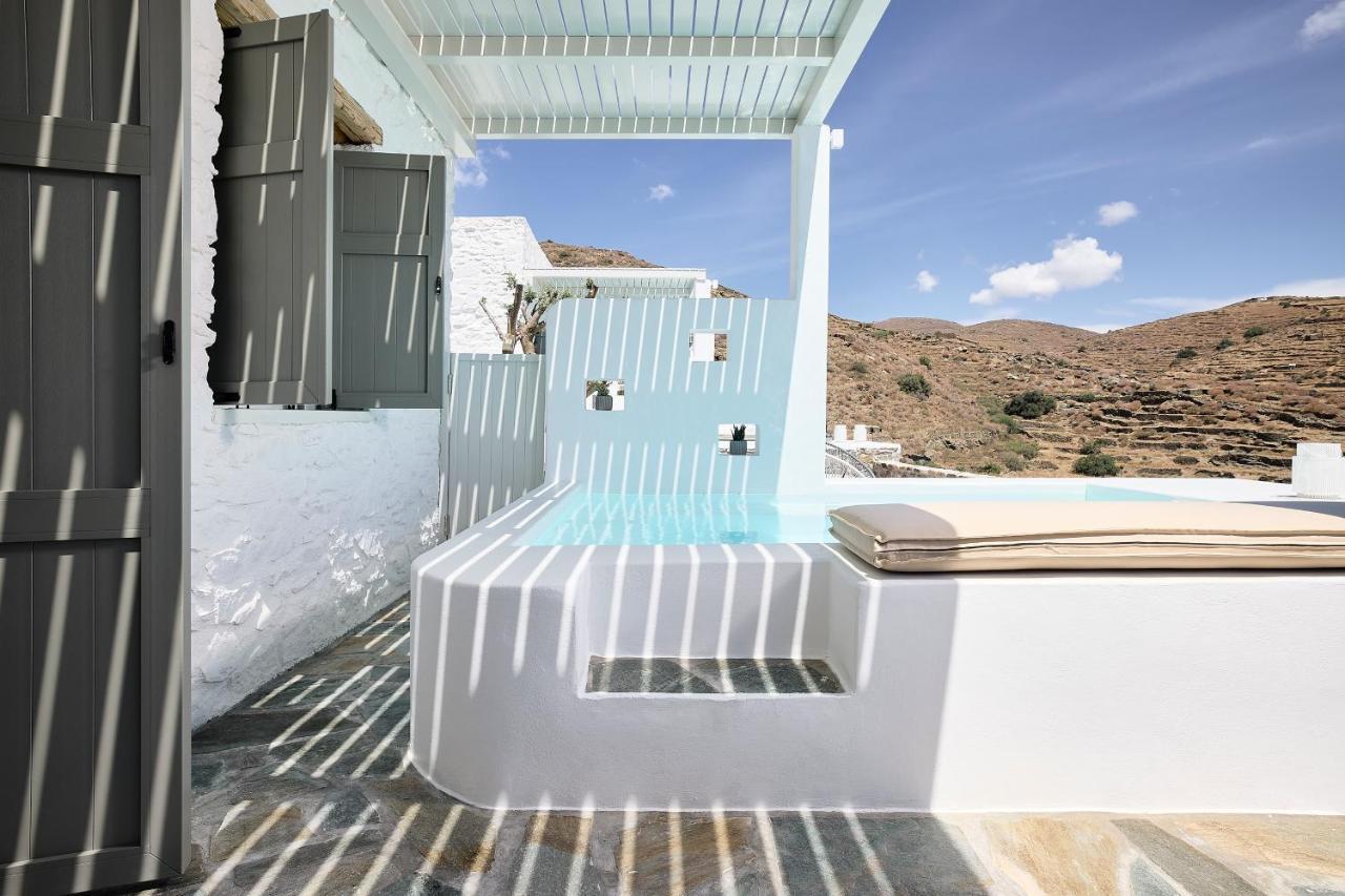 Wise Luxury Suites Kíthnos Exterior foto