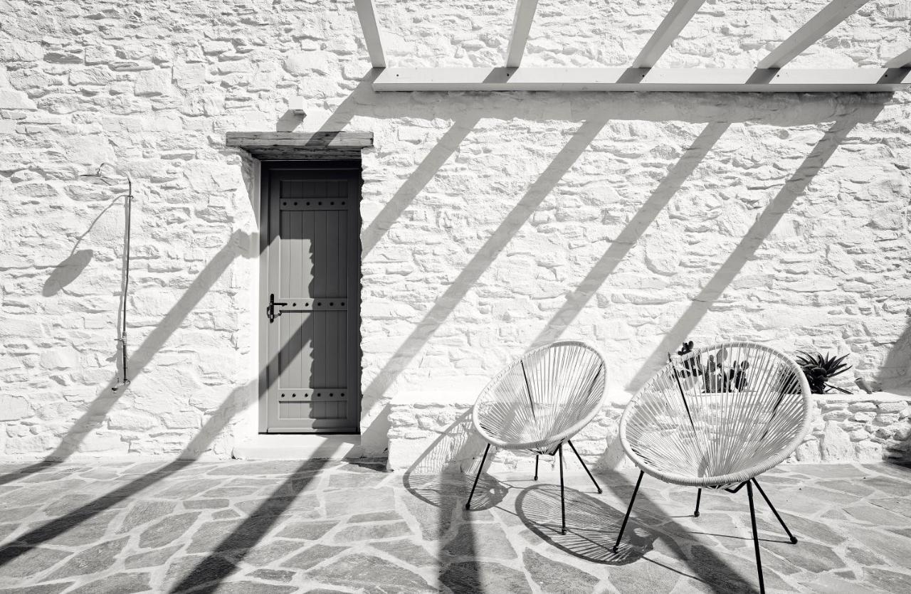 Wise Luxury Suites Kíthnos Exterior foto