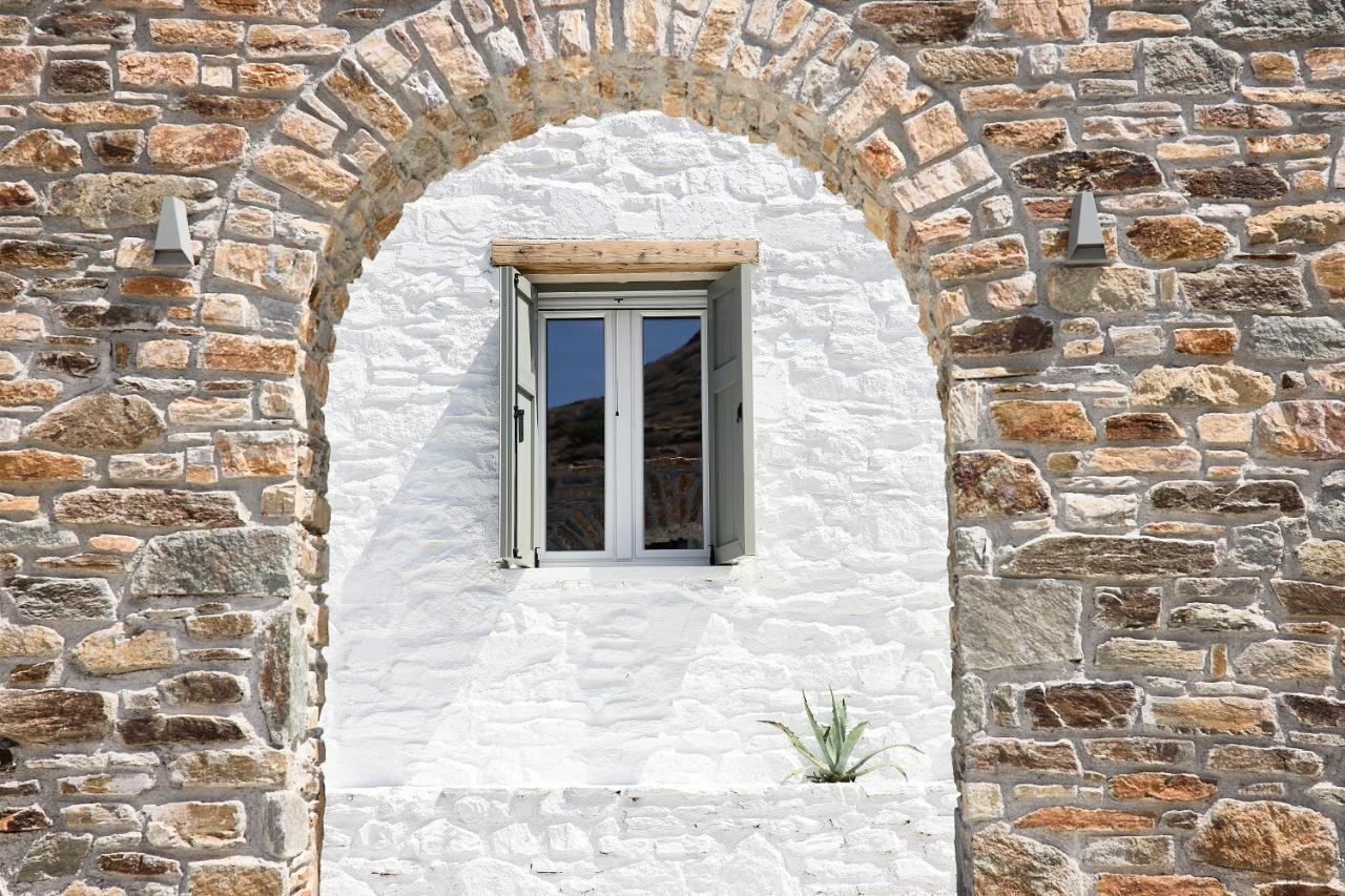 Wise Luxury Suites Kíthnos Exterior foto
