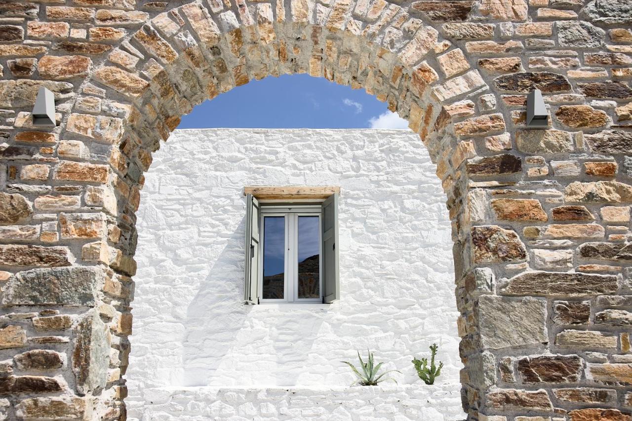 Wise Luxury Suites Kíthnos Exterior foto